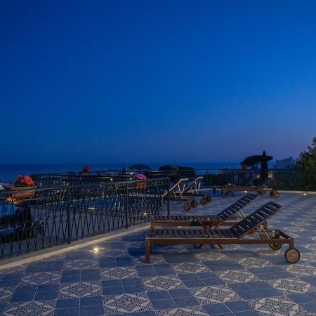 가에타 Gli Archi Sul Mare B&B 외부 사진